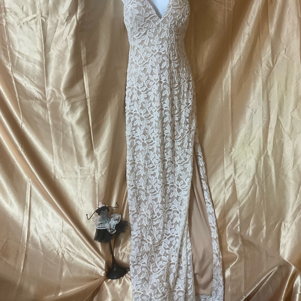 Emerald Sundae Cream Floral Maxi Dress